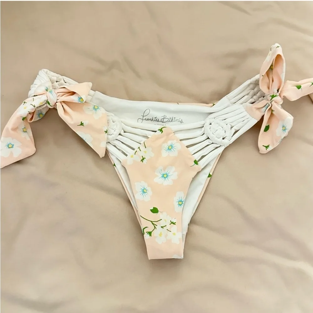 Frankie's bikini vintage floral bikini bottom